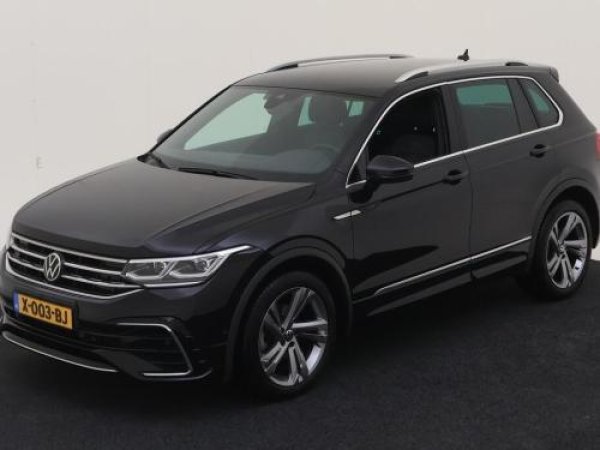 Volkswagen Tiguan 1.5 TSI R-Line Business 2023 - voorkant