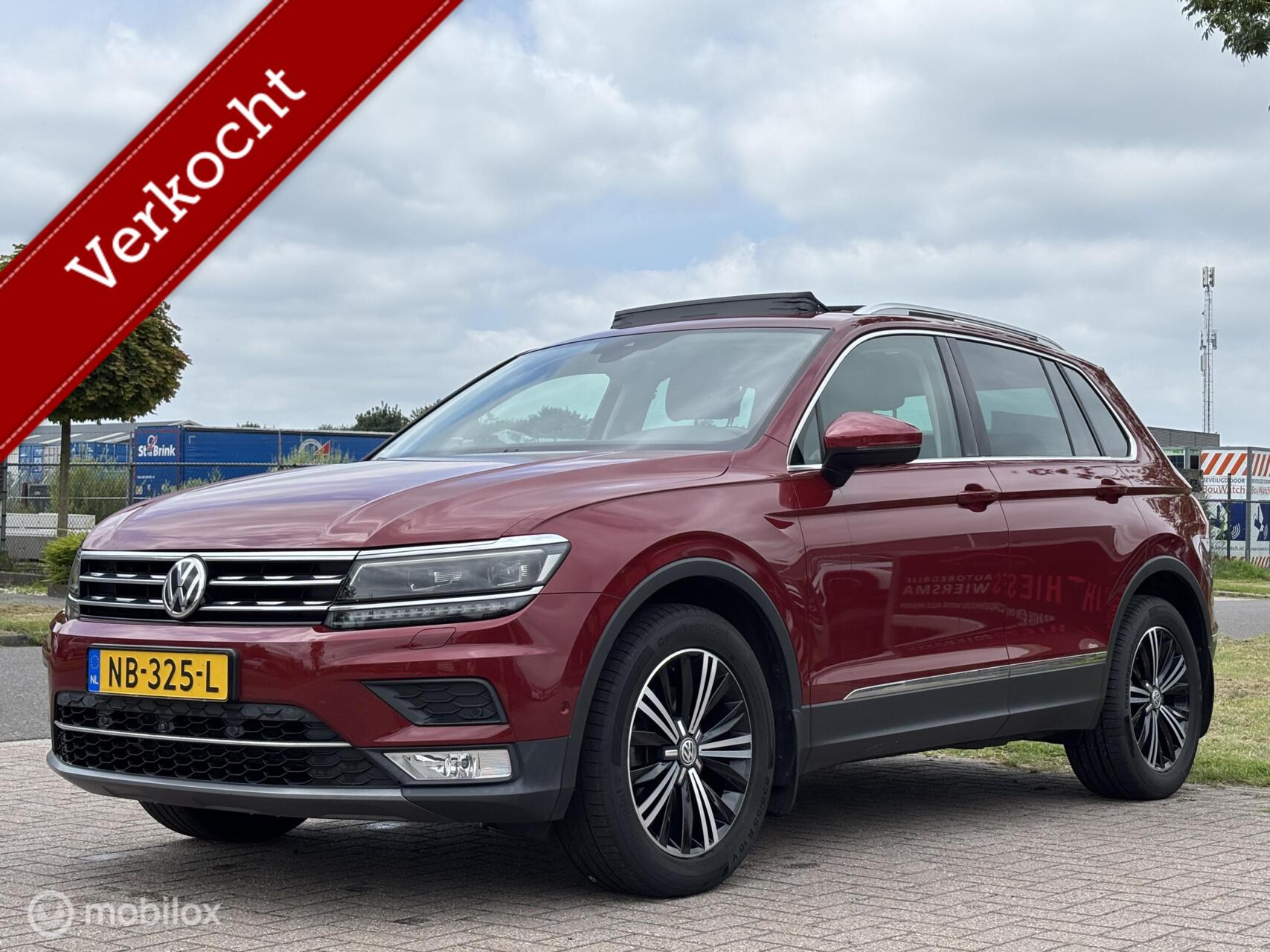Volkswagen Tiguan 1.4 TSI ACT Highline acc pano digitale dash 2017 - voorkant