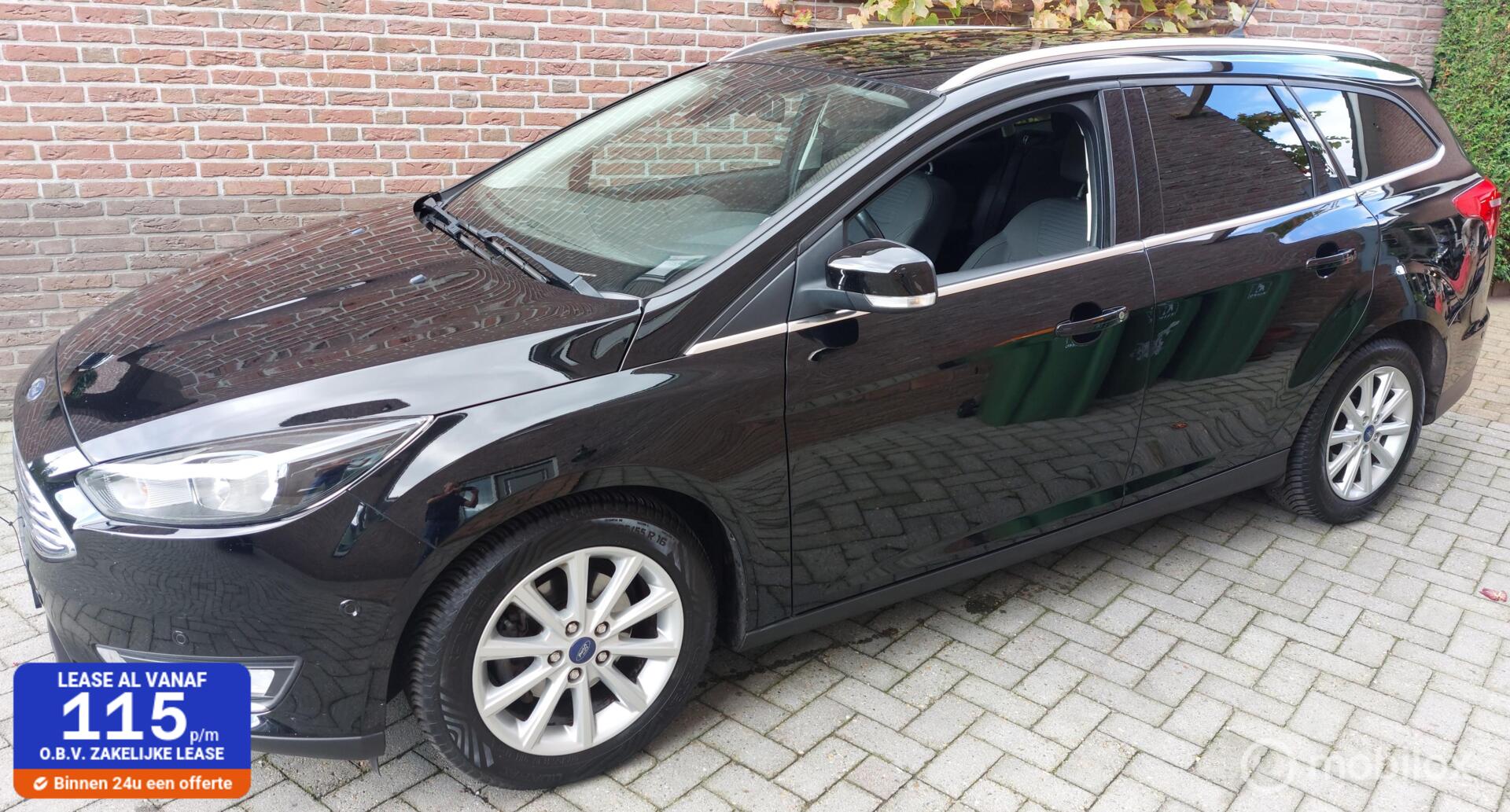 Ford Focus 1.0 Titanium Edition (ZEER MOOI/TREKHAAK!) 2015 - voorkant