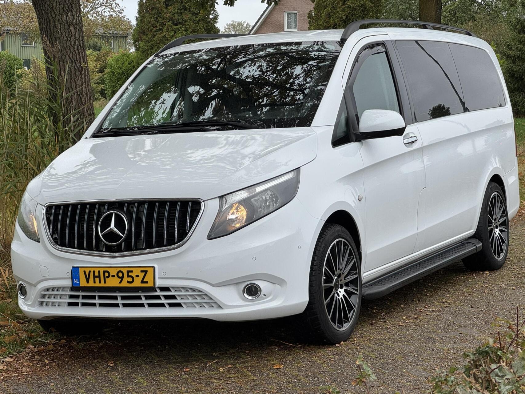 Foto van MERCEDES-BENZ VITO