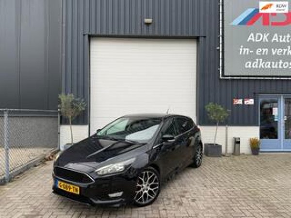 Ford Focus 1.0 First Edition 2015 - voorkant