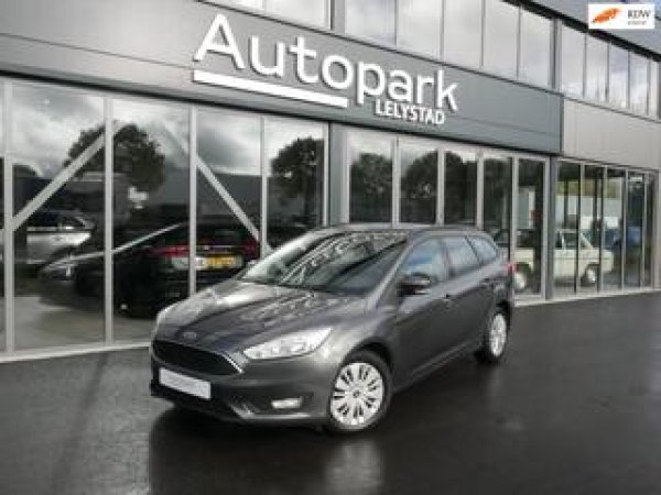 Ford Focus 1.0 Titanium Edition 2015 - voorkant