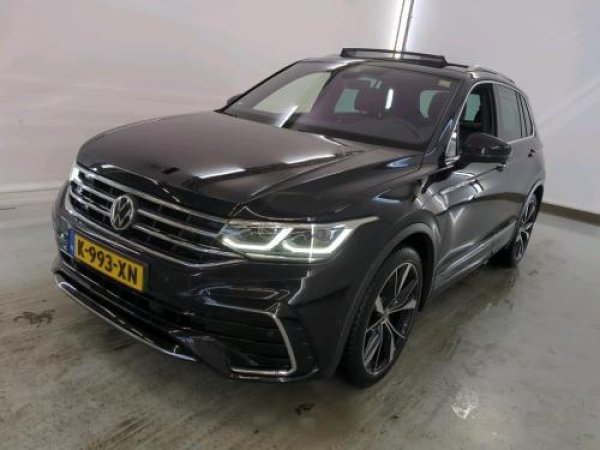 Volkswagen Tiguan 1.5 TSI R-Line Business+ 2021 - voorkant