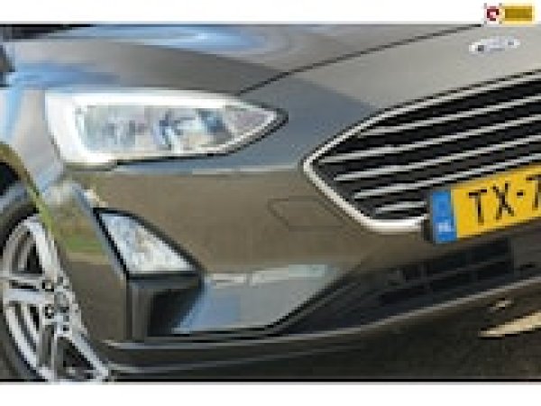 Ford Focus 1.0 EcoBoost Trend Edition Business 2018 - voorkant