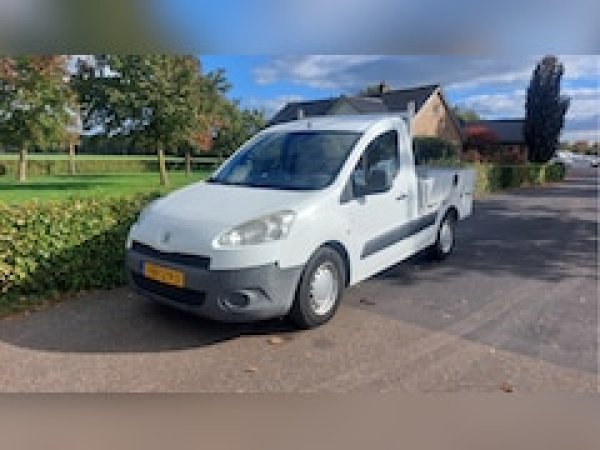 Foto van Peugeot Partner