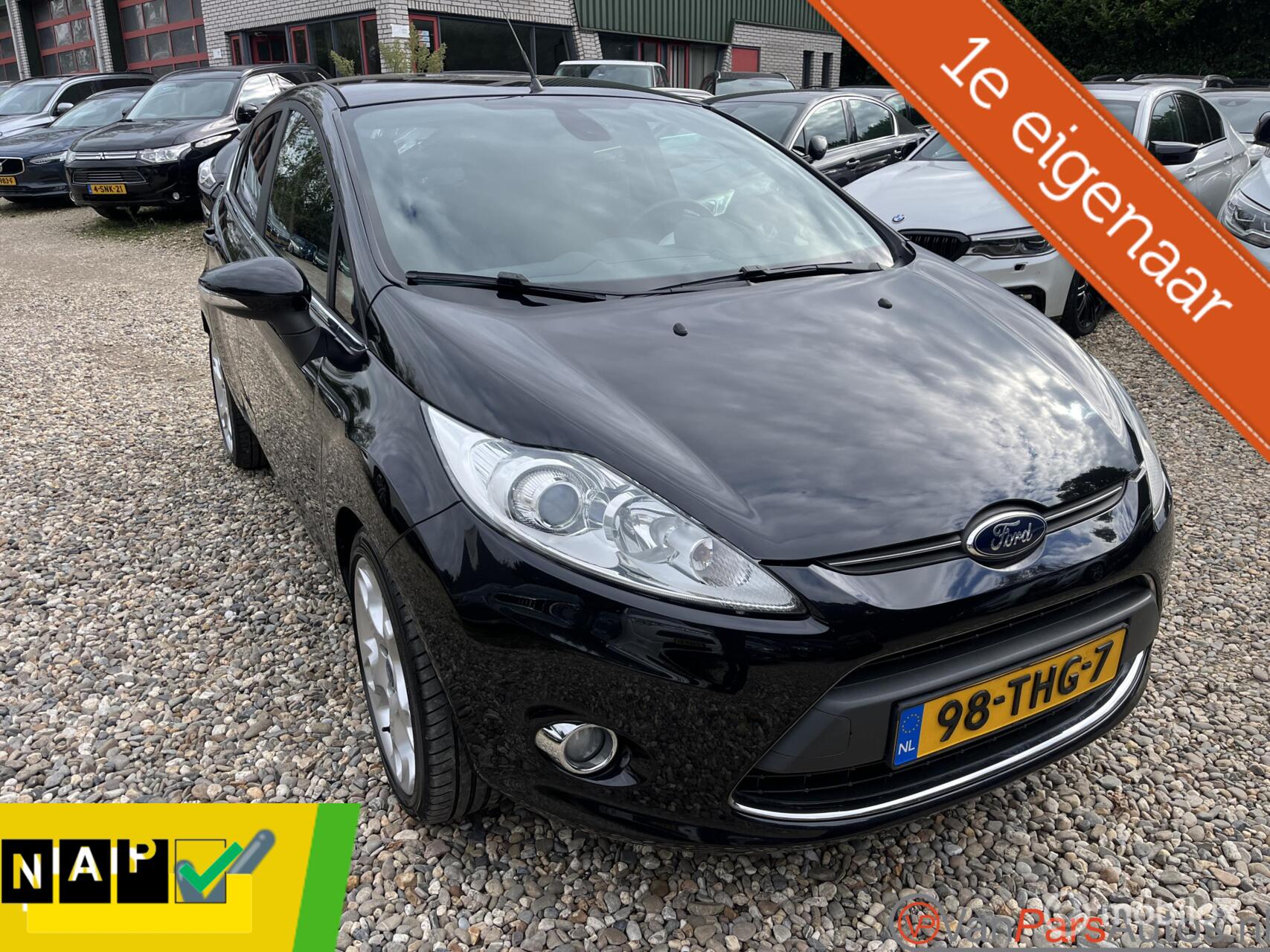 Ford Fiesta 1.25 Titanium,Airco,P.sensoren,Cruise 2012 - voorkant