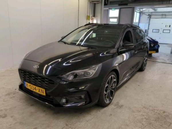 Ford Focus 2.0 EcoBlue ST Line X Business 2021 - voorkant