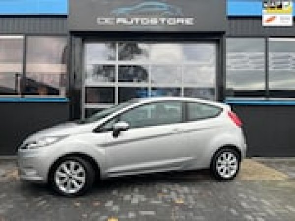 Ford Fiesta 1.25 Limited 2010 - voorkant