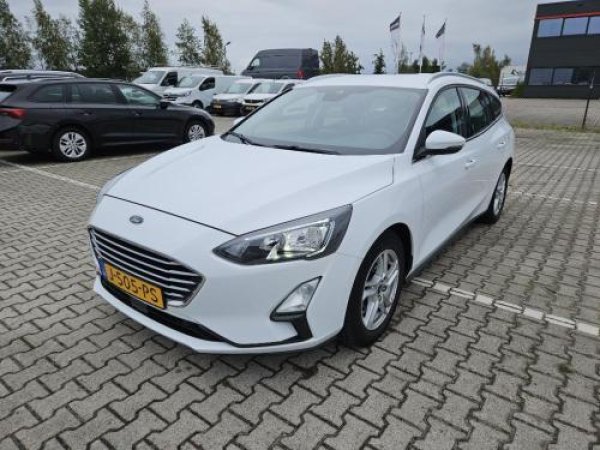 Ford Focus 1.0 EcoBoost Hybrid Trend Edition Business 2020 - voorkant
