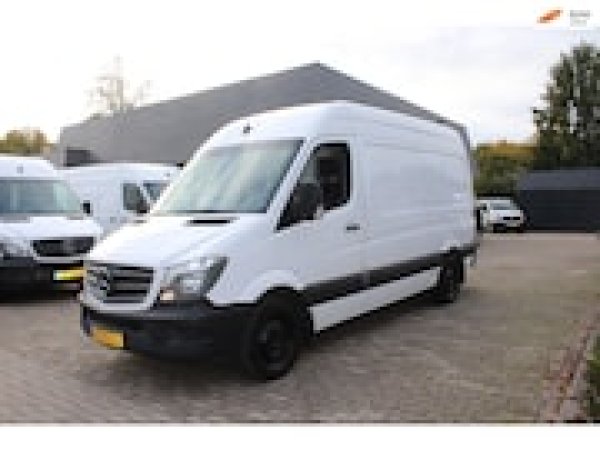 Mercedes-Benz Sprinter 413 2.2 CDI 366 HDDC 2015 - voorkant
