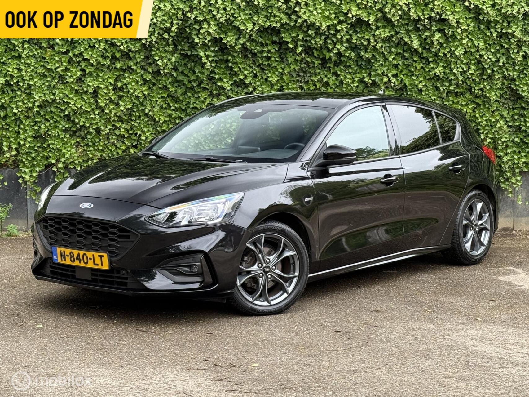 Ford Focus 1.0 EcoBoost ST Line | Carplay | PDC | 2020 - voorkant
