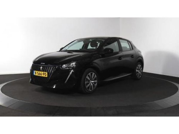 Peugeot 208 1.2 PureTech Active 2021 - voorkant