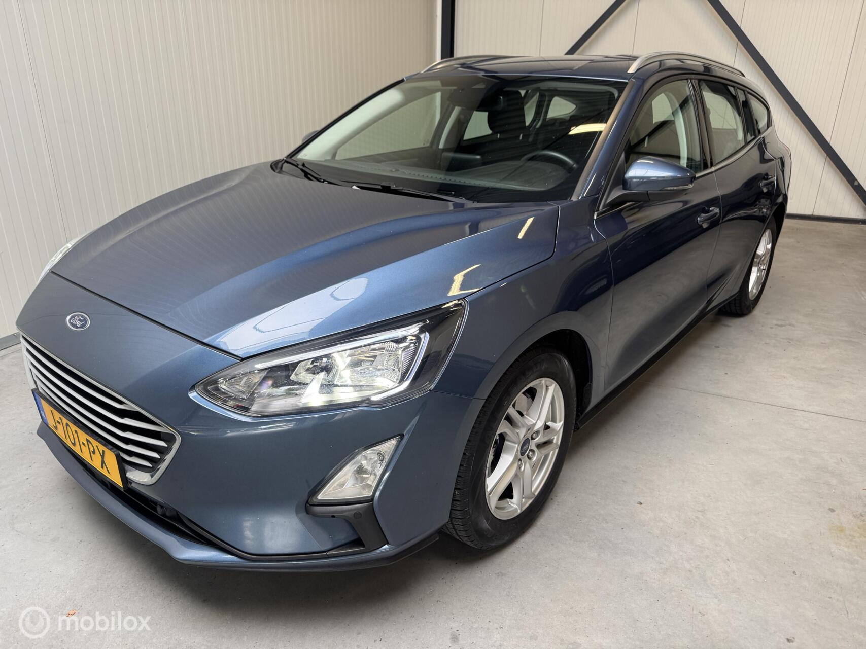 Ford Focus 1.0 EcoBoost Edition Business Trekhaak 2020 - voorkant