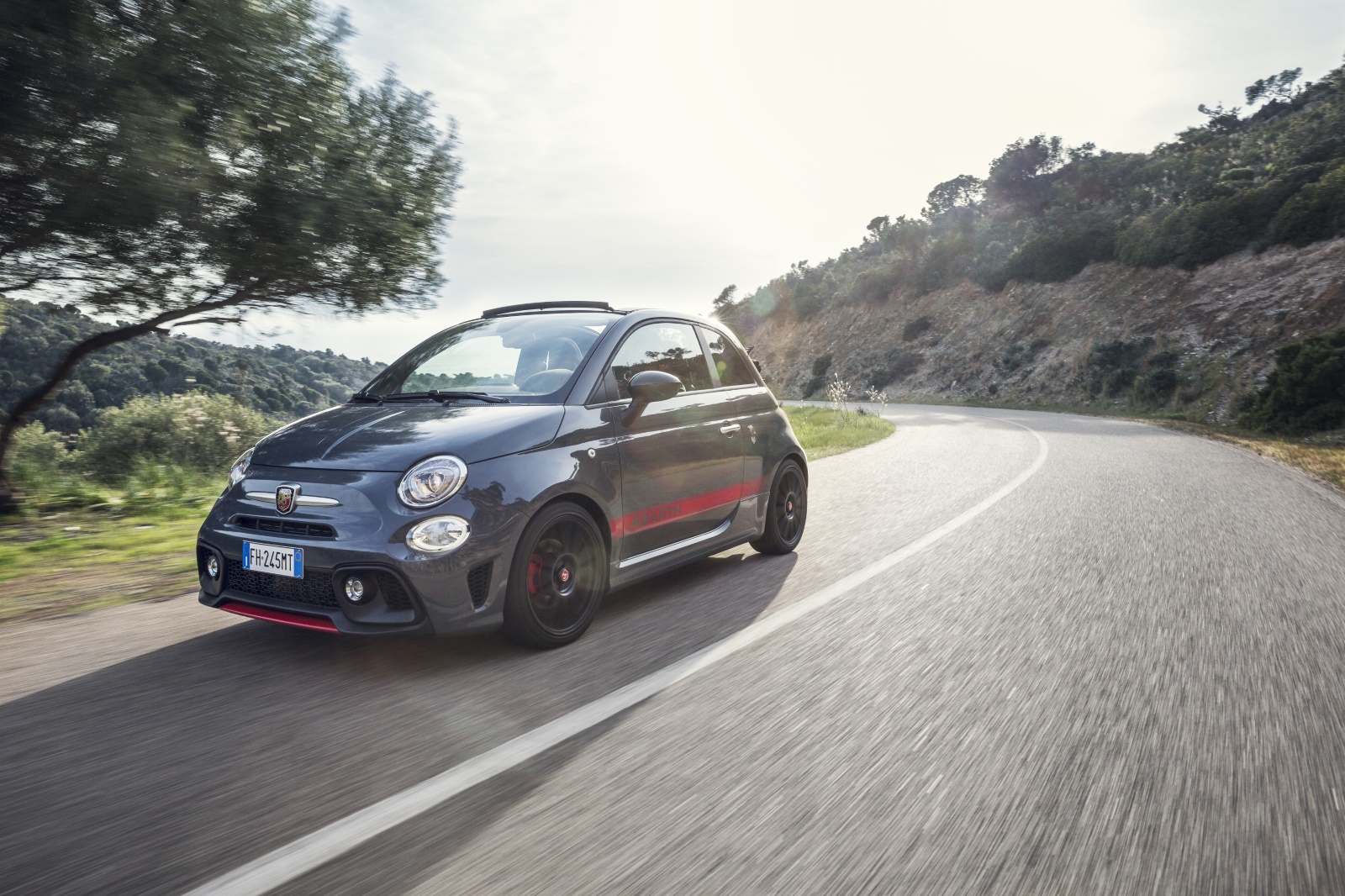 Fiat 500 C 1.4 T-Jet Ab. Com 70 2020 - voorkant