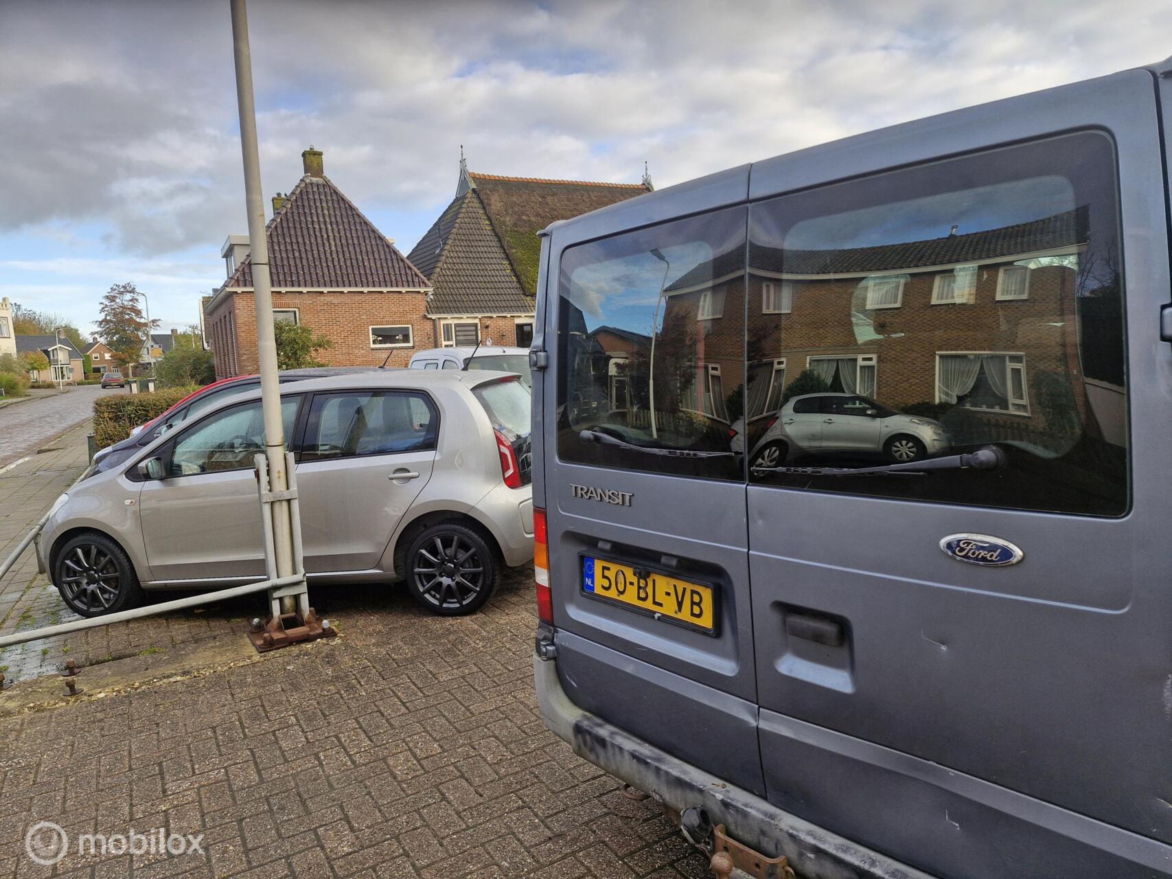 Foto van Ford Transit 260s FD DC 125 LR 4,23
