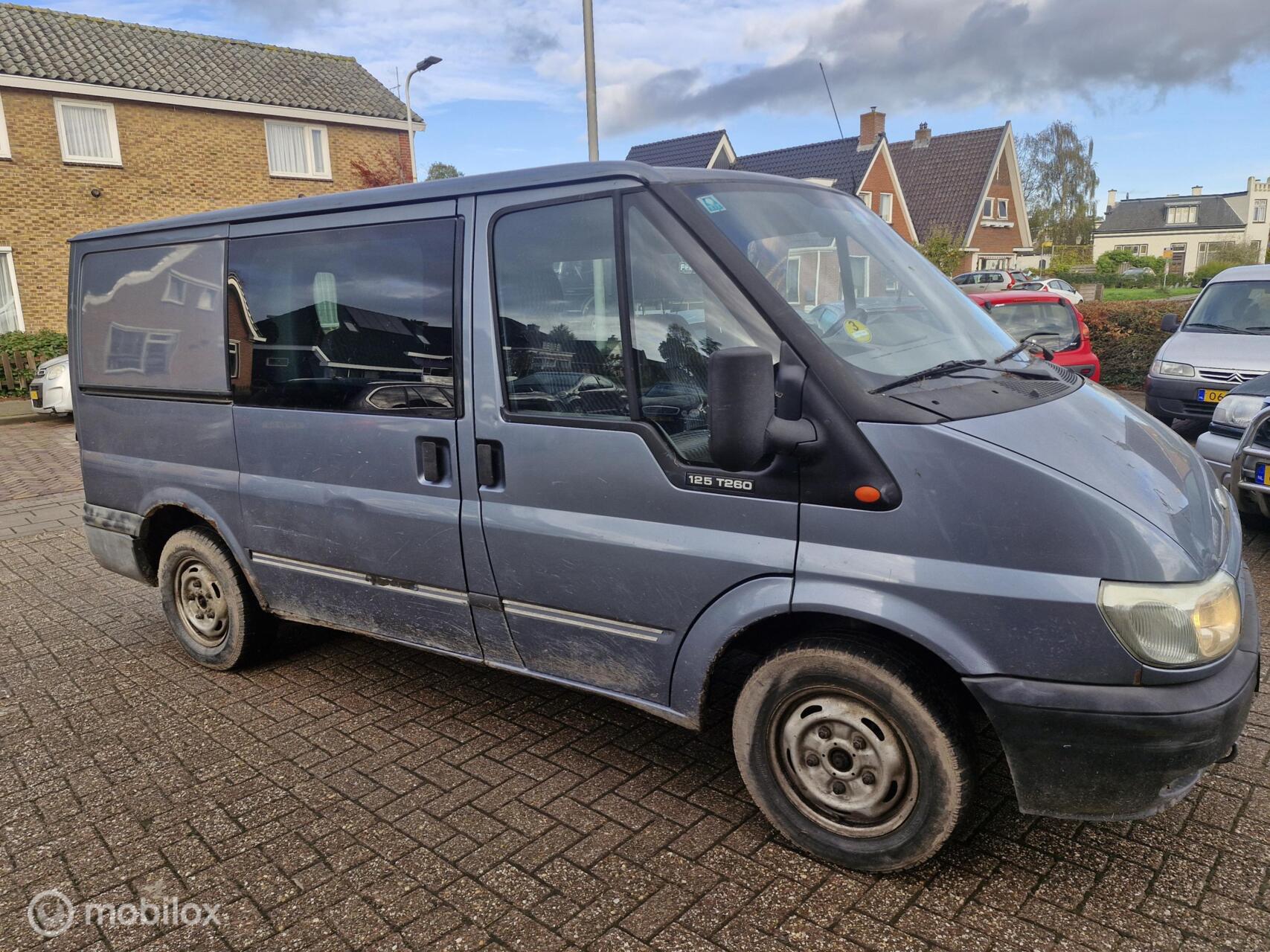 Foto van Ford Transit 260s FD DC 125 LR 4,23