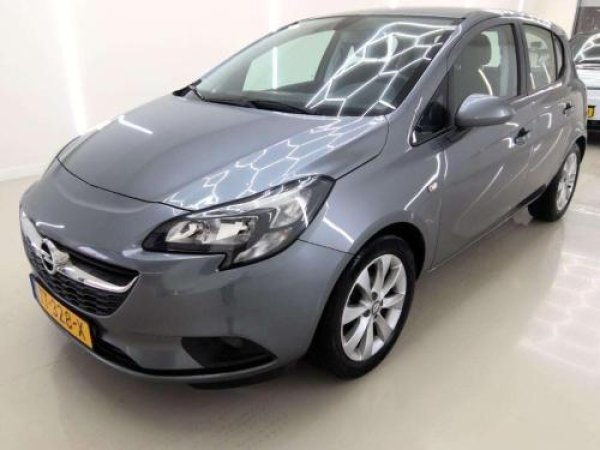 Opel Corsa 1.4 Favourite 2018 - voorkant