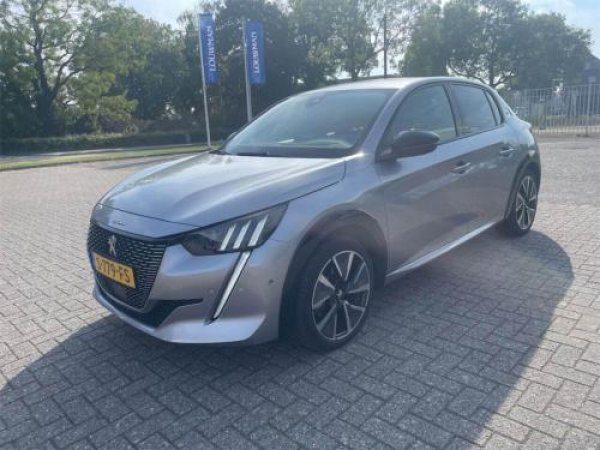 Peugeot 208 EV GT Pack 2022 - voorkant
