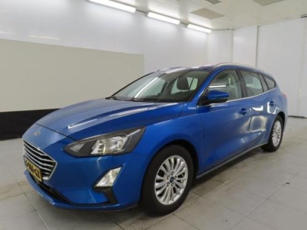 Ford Focus 1.0 EcoBoost Titanium Business 2019 - voorkant