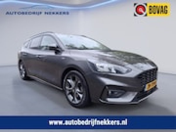 Ford Focus 1.0 EcoBoost Titanium Business 2019 - voorkant