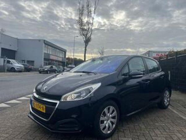 Peugeot 208 1.6 BlueHDi Active 2018 - voorkant