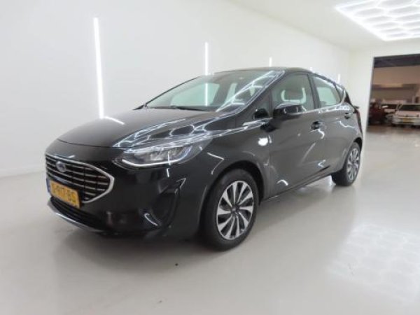 Ford Fiesta 1.0 EcoBoost Hybrid Titanium 2023 - voorkant