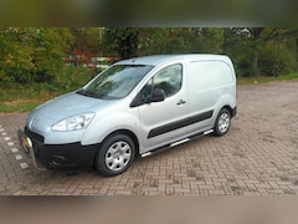 Foto van Peugeot Partner