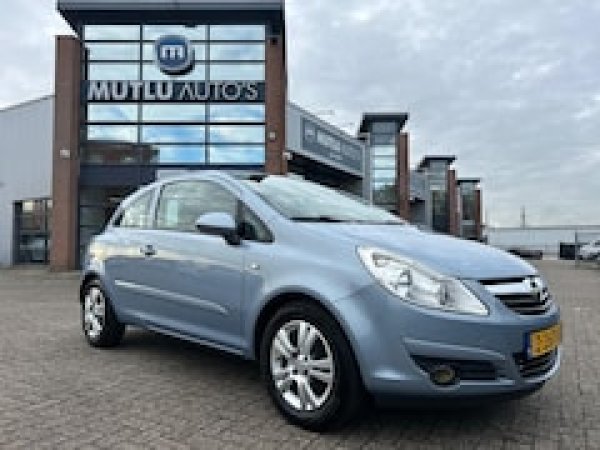 Opel Corsa 1.2-16V Essentia 2007 - voorkant