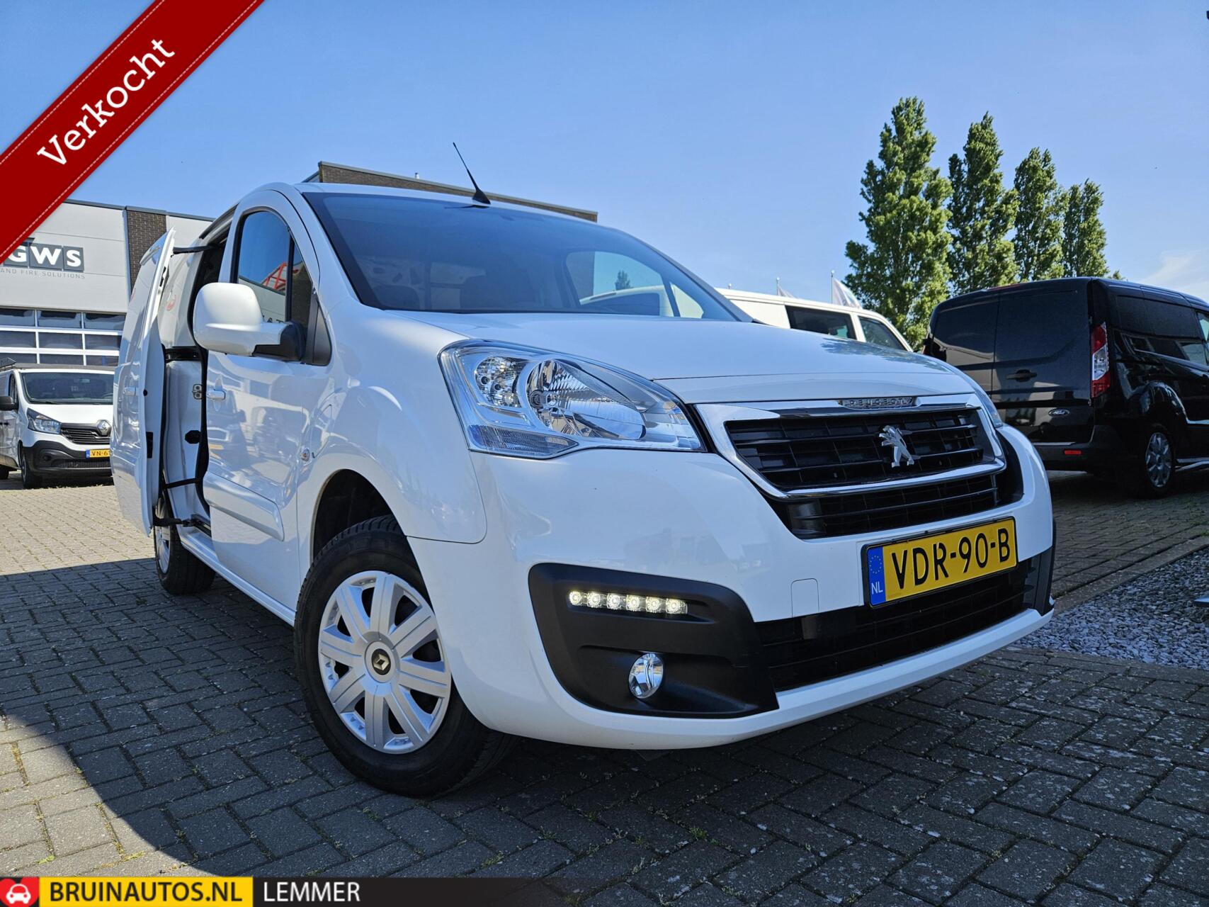 Foto van Peugeot Partner