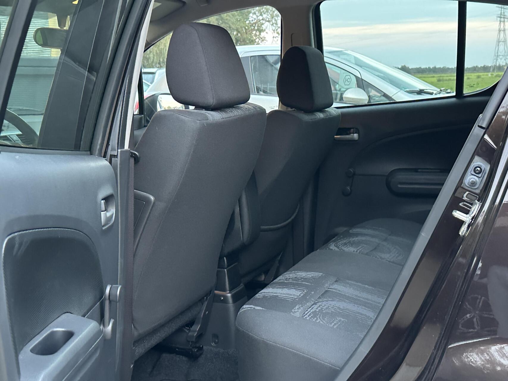 Foto van Opel Agila