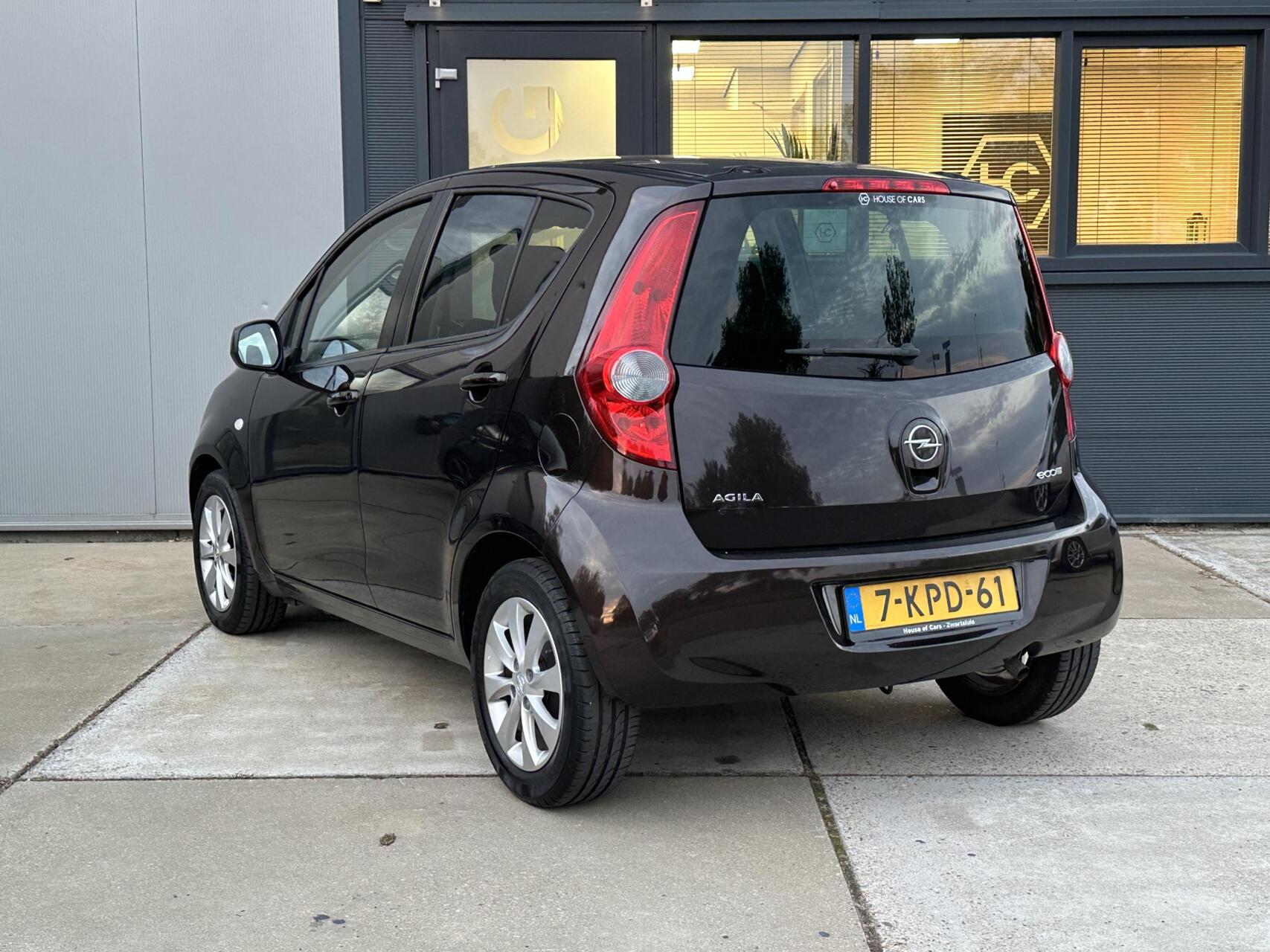 Foto van Opel Agila