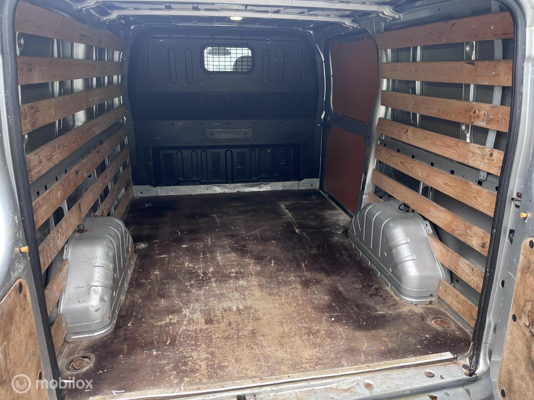 Foto van Ford Transit 260s Van 85dpf LR 4.23