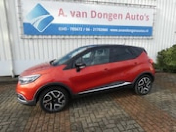 Renault Captur 1.2 TCe Helly Hansen 2015 - voorkant