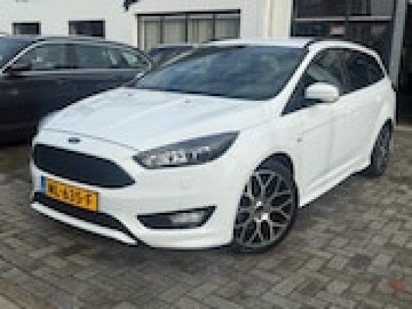 Ford Focus 1.5 ST-Line 2017 - voorkant
