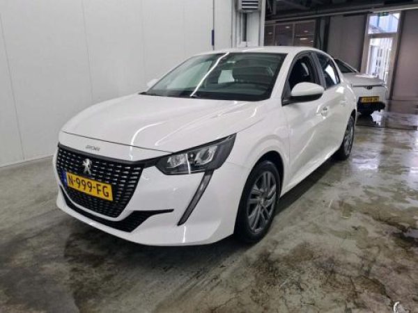 Peugeot 208 1.2 PureTech Active Pack 2021 - voorkant