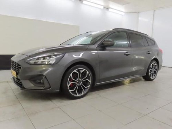 Ford Focus 1.0 EcoBoost ST Line Business 2019 - voorkant