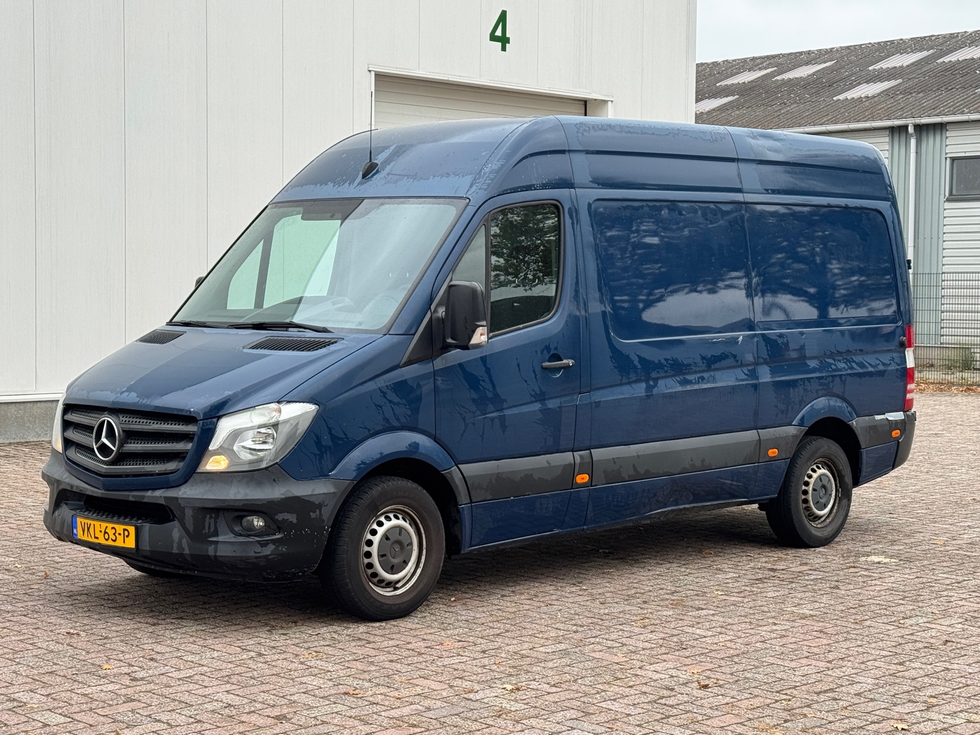 Mercedes-Benz Sprinter 416 2.2 CDI 366 EHD 2017 - voorkant