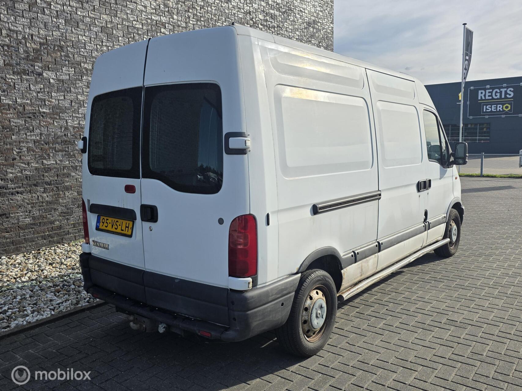 Foto van Renault Master 3.3 TD
