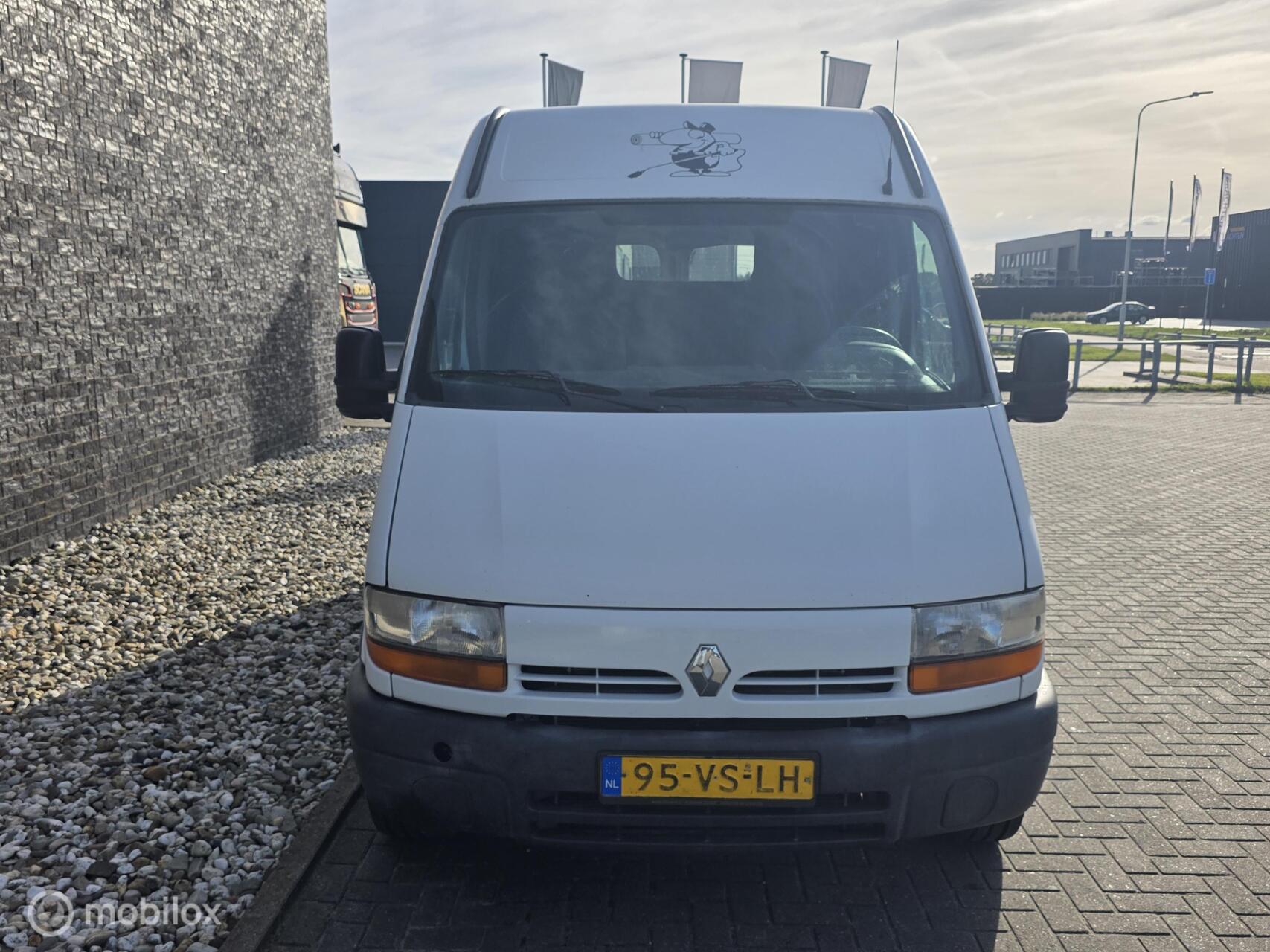 Foto van Renault Master 3.3 TD
