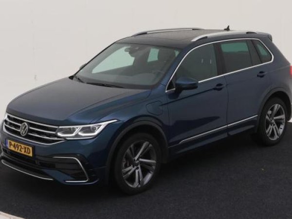 Volkswagen Tiguan 1.4 TSI eHybrid R-Line Business+ 2022 - voorkant