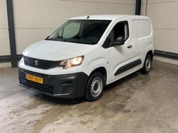 Foto van Peugeot Partner