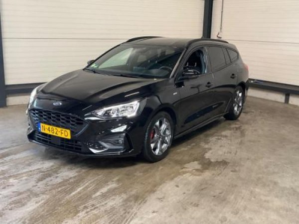 Ford Focus 1.5 EcoBlue ST Line X Business 2021 - voorkant