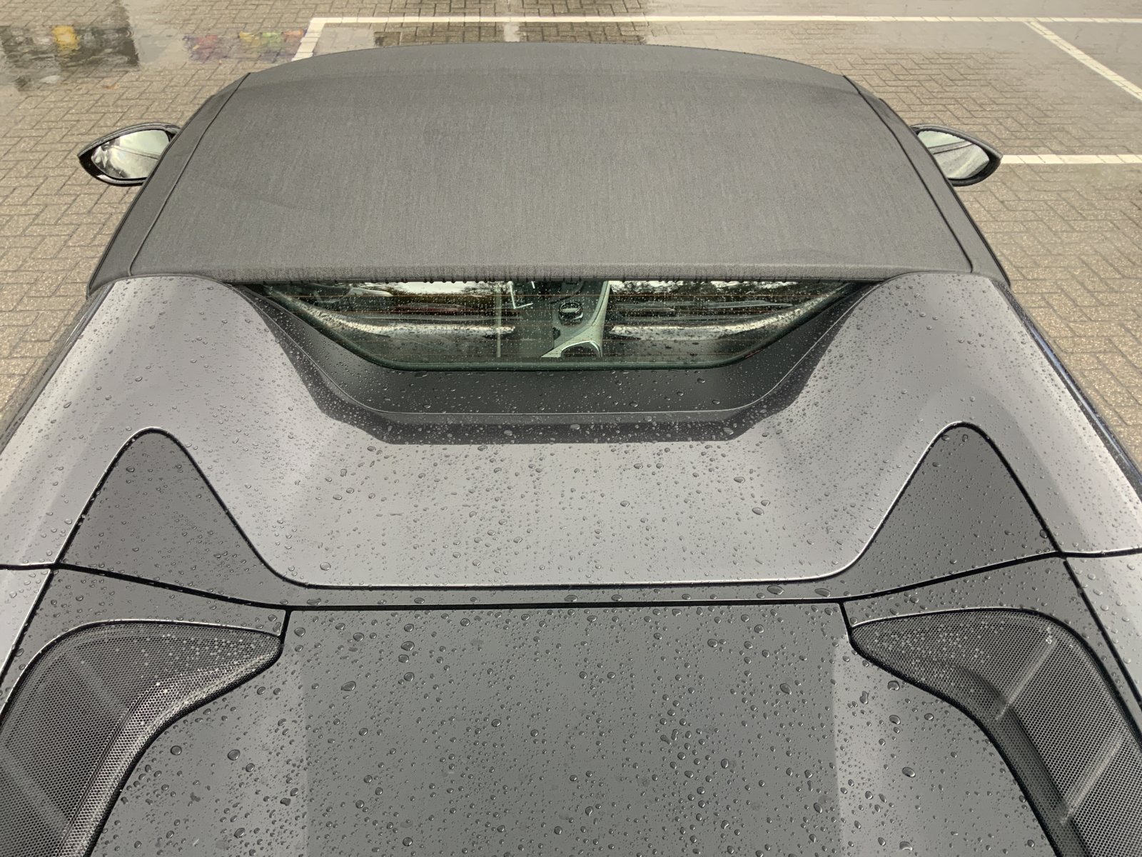 Inspectiefoto van BMW I8 Roadster
