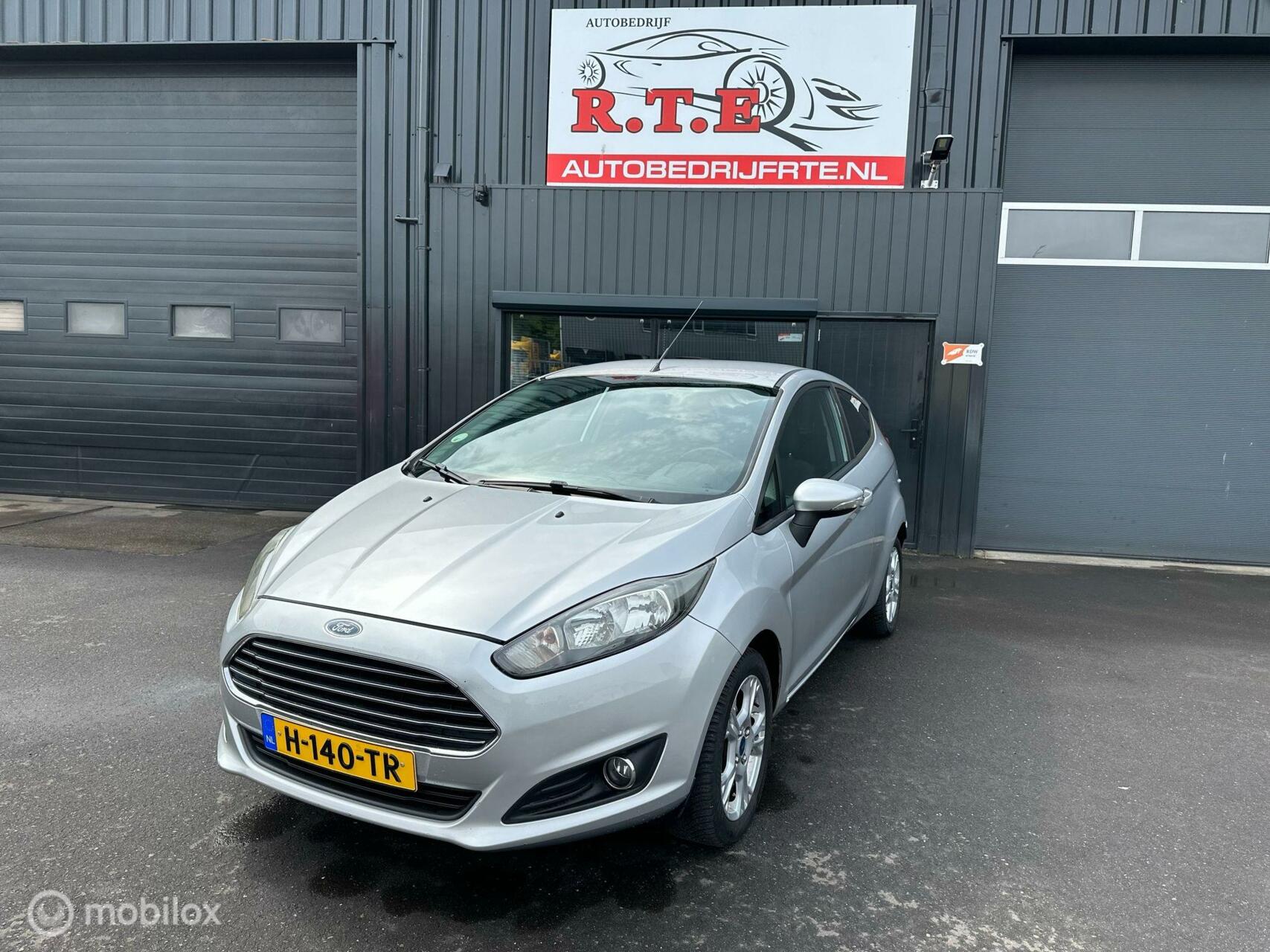 Ford Fiesta 1.5 TDCi Topstaat 2015 - voorkant