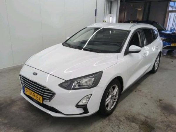 Ford Focus 1.0 EcoBoost Trend Edition Business 2022 - voorkant