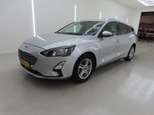 Ford Focus 1.0 EcoBoost Trend Edition Business 2020 - voorkant