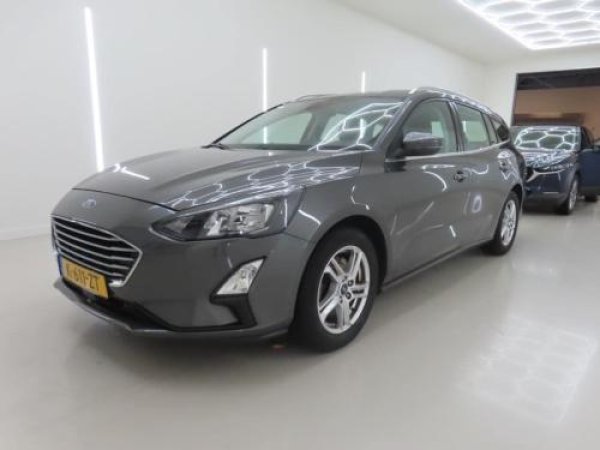 Ford Focus 1.0 EcoBoost Trend Edition Business 2021 - voorkant