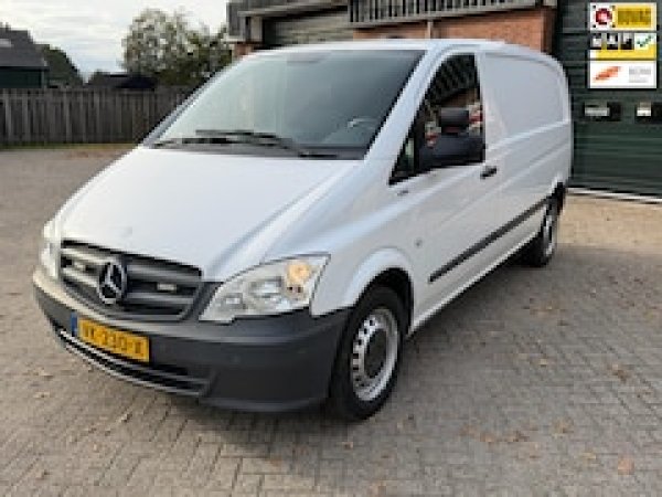 Mercedes-Benz Vito 113 CDI 320 Lang 2014 - voorkant