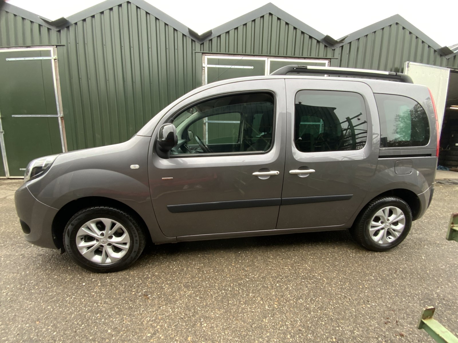 Inspectiefoto van Renault Kangoo Family