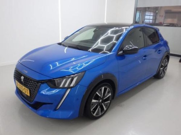 Peugeot 208 1.2 PureTech GT-Line 2020 - voorkant